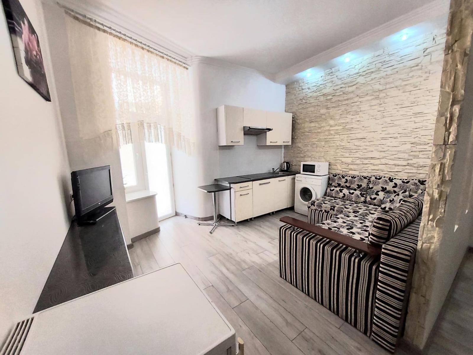 2 Rooms Central Anna Apartment 리비프 외부 사진